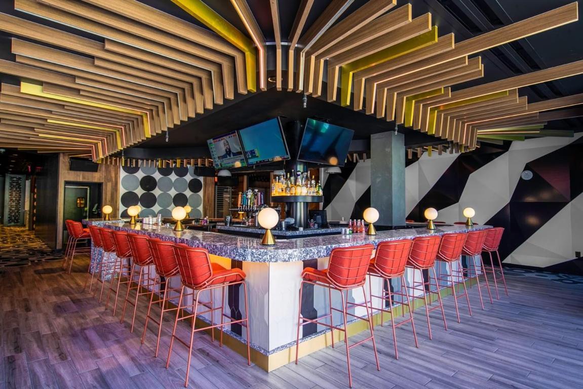 Virgin Hotels Las Vegas By Suiteness Екстер'єр фото